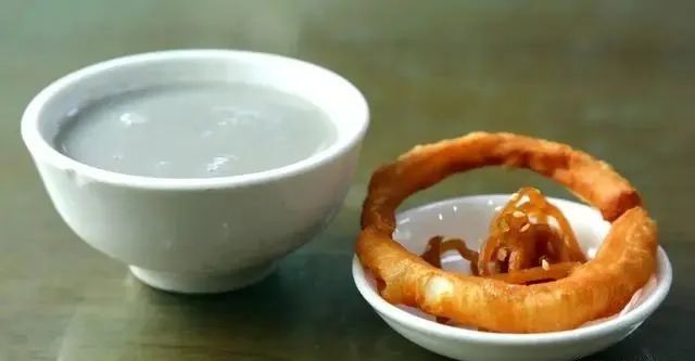 国内“最尴尬”的早餐，当地人的心头爱，外地人却表示不可接受