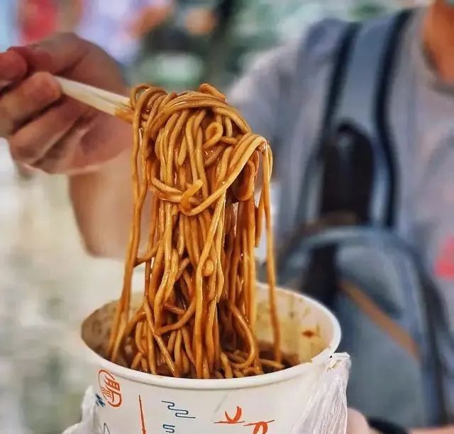 国内“最尴尬”的早餐，当地人的心头爱，外地人却表示不可接受