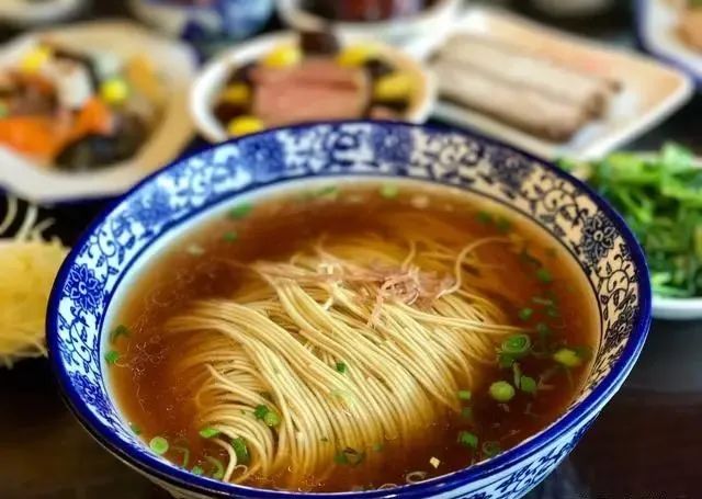 国内“最尴尬”的早餐，当地人的心头爱，外地人却表示不可接受