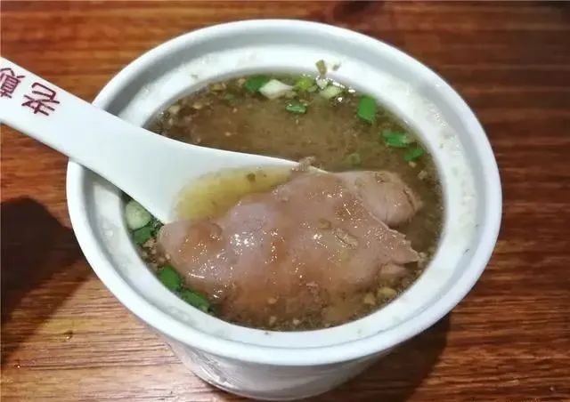 国内“最尴尬”的早餐，当地人的心头爱，外地人却表示不可接受