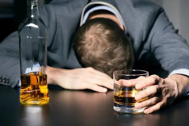 100天不喝酒，身体会收获哪些好处？40岁男子分享亲身经历
