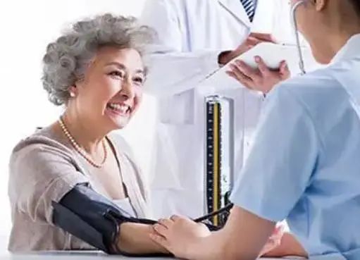 8种不宜常吃的蔬菜公开，南瓜排最后，榜首或许有不少人经常吃