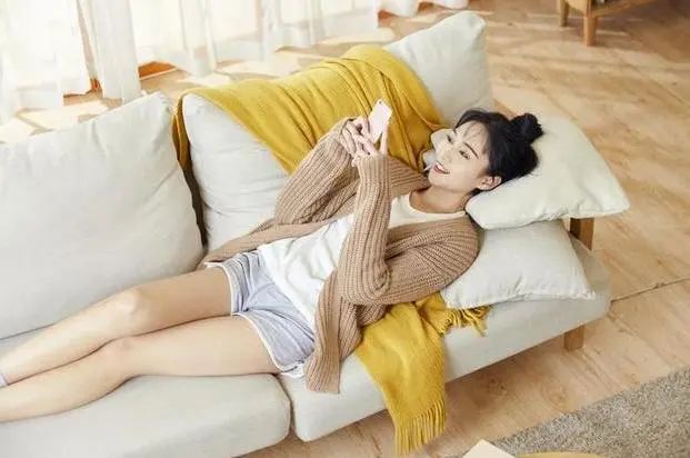 吃完饭就躺着会怎样？医生：不仅不会胖，还会有这个好处