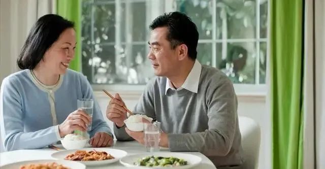 年龄大了要管住嘴？建议中老年：4不吃2多吃，为了健康别不当回事