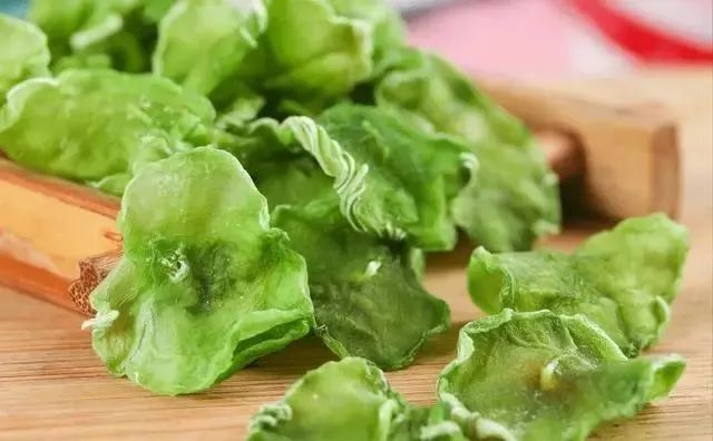 宁可大口吃肉，也别碰4种食物，看似清淡，却是脂肪“增长剂”