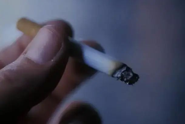 戒烟之后没有烟瘾，还能偶尔再吸一支烟吗？不妨听听医生怎样说