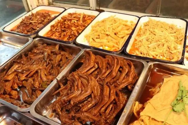 早上起床后，宁愿饿肚子，尽量少吃这6类早餐，医生：建议早了解