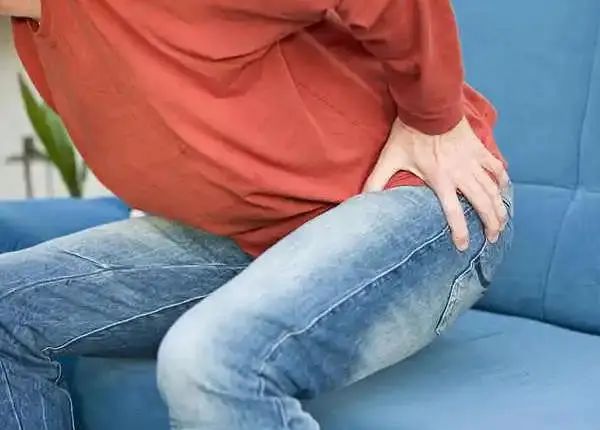 晚上睡觉时，空调温度开多少更佳？不是26度，这一温度舒服又省电