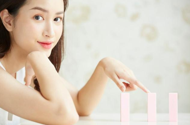 女性不想被别人喊“黄脸婆”，尽量少吃4种水果，早知早好