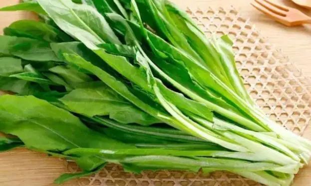 6种食物，不建议常放冰箱，或会滋生黄曲霉毒素，不妨了解一下