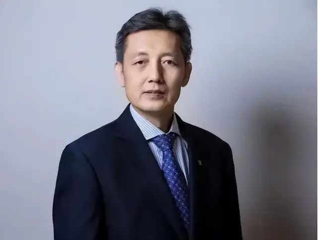 50岁肿瘤专家患癌离世，抗癌15个月，临终前的一个反思，发人深省
