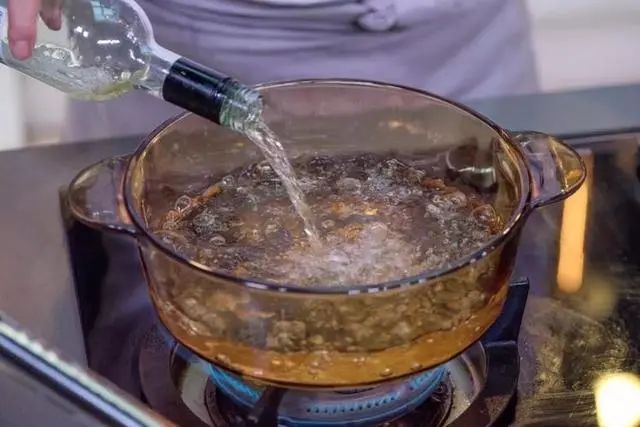 只喝烧开的自来水，不喝桶装水，不买矿泉水，结果如何？早知早好