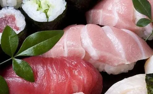 吃中药，有啥忌口？医生建议：6类食物尽量避免，要不中药白喝了