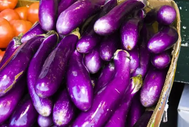 三伏天，8种“碱性食物”不妨常吃，看有你喜欢吃的吗？