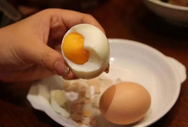 吃完鸡蛋后，尽量不要吃这几种食物，或会激活“坏细胞”？