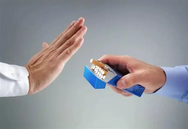 男性一天最多可以抽多少支烟？医生：控制在“这个数”，还可以