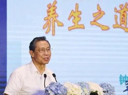 钟南山院士提醒中老年人：做好这五件事，更有利于身体健康