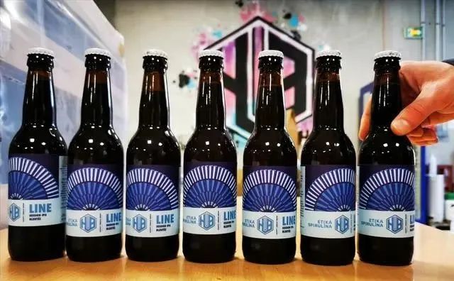 一样是啤酒，注意区分“瓶装”和“罐装”，差别挺大，建议了解