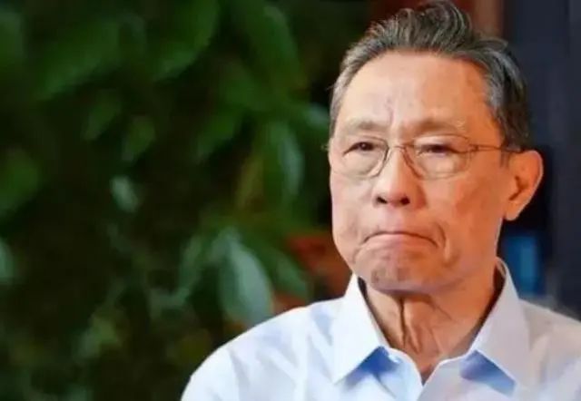 长期吸烟的人，突然把烟戒了，是好事还是坏事呢？建议了解下