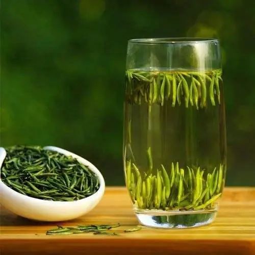 血液“稀释剂”公布，不是柠檬水，提醒：坚持喝，血管或更通畅