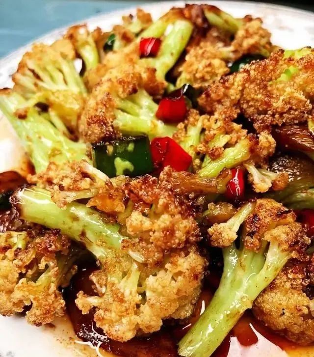 宁可大口吃肉，也要少吃这5道素菜，看似清淡，都是热量“炸弹”