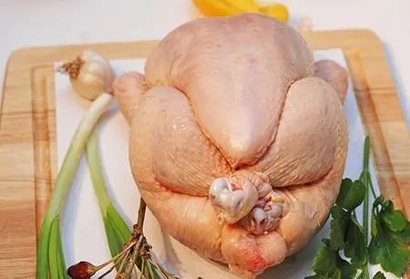 牛津大学研究：吃鸡肉或增加癌症风险，是真的吗？现在知道不算晚