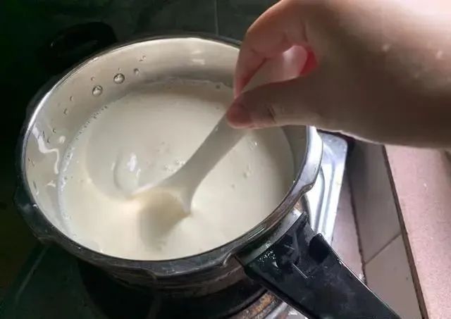 建议中老年人：早餐少吃馒头和稀饭，多吃这5样，低脂饱腹又健康