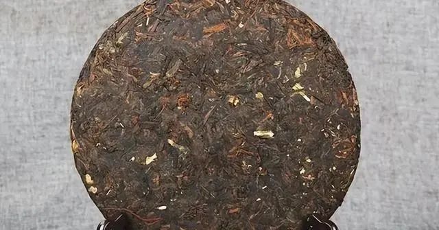 喝茶防癌还是致癌？医生提醒：3种喝茶方式容易致癌，注意避免
