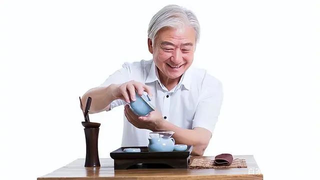 喝茶防癌还是致癌？医生提醒：3种喝茶方式容易致癌，注意避免