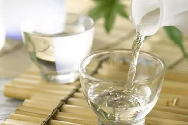 血糖高的人饭后或会出现5种表现，若没有出现或说明血糖稳定