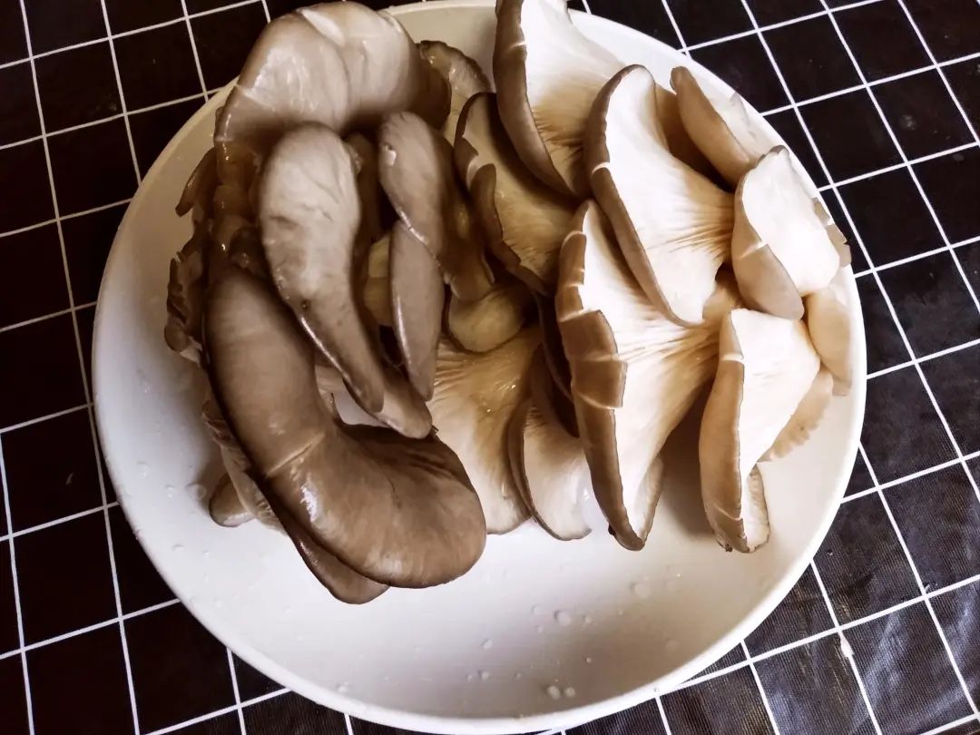 端午家宴有禁忌：这5样菜再爱吃也别上桌，老人管这叫“讲究”