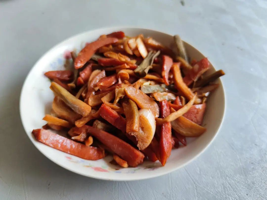 端午家宴有禁忌：这5样菜再爱吃也别上桌，老人管这叫“讲究”