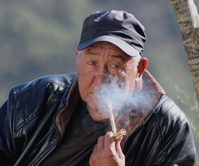 突然戒掉香烟，到底“有益”还是“有害”？本文告诉你答案