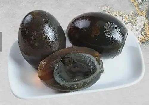 “胆固醇大户”公布，医生提醒：平时远离这3种食物