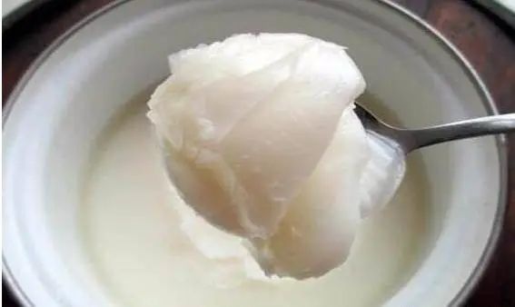 一勺猪油等于五副药？常吃猪油是养生还是有害？一次性告诉您真相