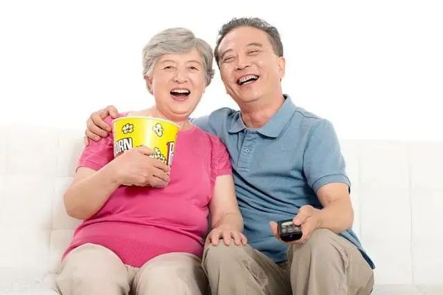 寿命与体重的关系被发现：60岁后，这个范围内体重或刚好，早知晓