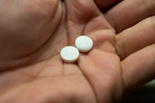 一天一片阿司匹林，身体是否能承受得住？不隐瞒，医生讲出实话