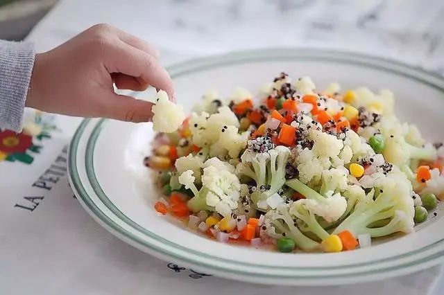 癌细胞或“讨厌”6种碱性食物，别不舍得吃，或能防癌，助力健康