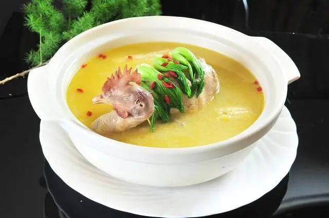 血压高不能吃洋葱？专家：要想血压稳定，应当远离这3物