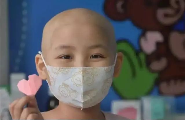 “白血病”为啥专挑孩子下手？医生劝告：3种水果，要少给孩子吃