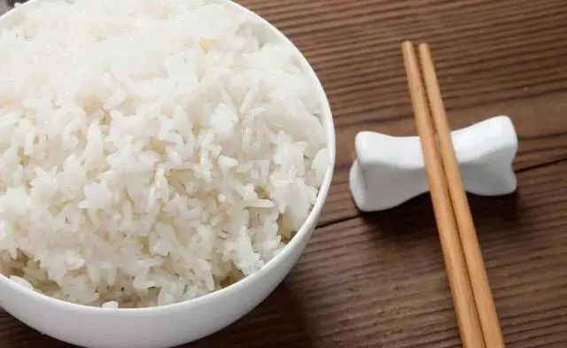 为什么不吃米饭，体重下降得特别快？建议正在减肥的人了解下