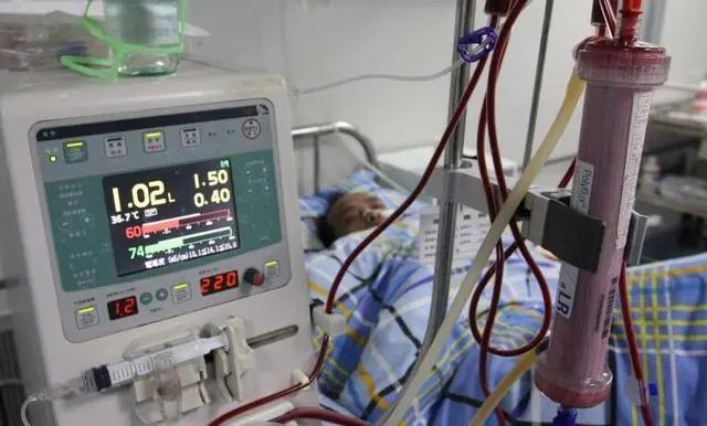 34岁男子患尿毒症，依靠透析活命：后悔年轻时太无知，不懂节制