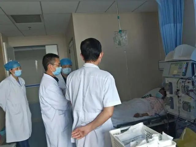 34岁男子患尿毒症，依靠透析活命：后悔年轻时太无知，不懂节制