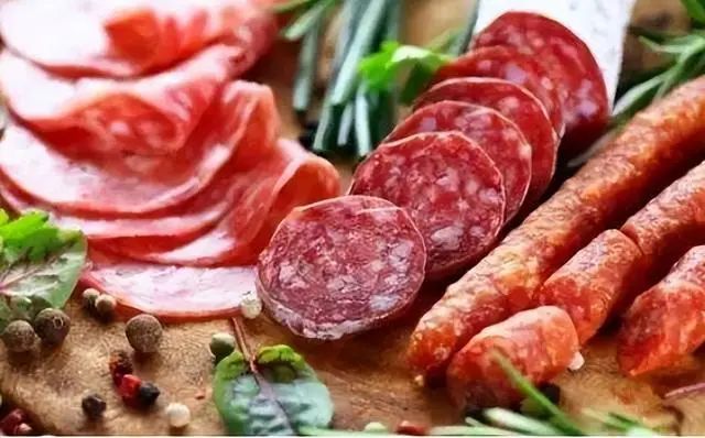 糖是癌细胞的“加速剂”吗？真正加速细胞癌变的是这5种食物