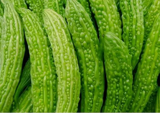 糖是癌细胞的“加速剂”吗？真正加速细胞癌变的是这5种食物