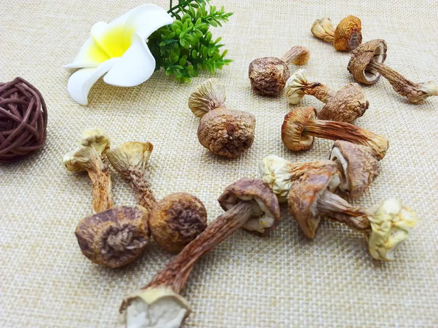 天然的“嘌呤大王”，是“海鲜”的5倍，医生：这个“素菜”趁早扔