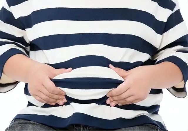 吃油条会危害身体健康吗？看完本文，你或许该改变想法了