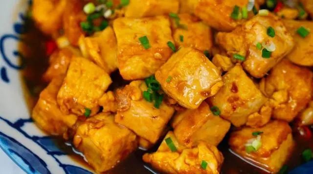 年过50岁会“断崖式”衰老？注意：5种食物可多吃，越老越要补充