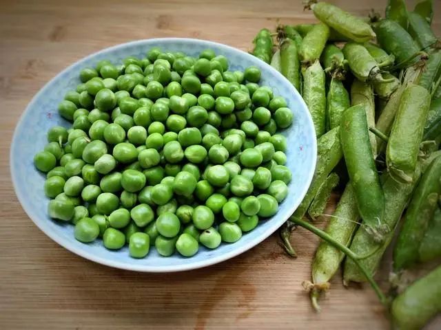 春末，5种春菜很便宜，晒干或冷冻起来，随吃随取，不愁没春菜吃