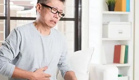 长期便秘很困扰？建议：多吃2类“天然泻剂”，清理毒素、人轻松